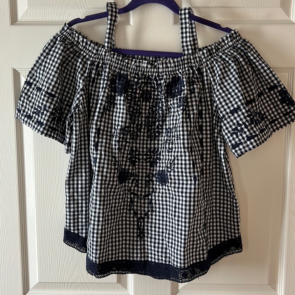 Knox Rose Gingham Off Shoulder Blouse Floral Embroidery Navy, Sz L‎